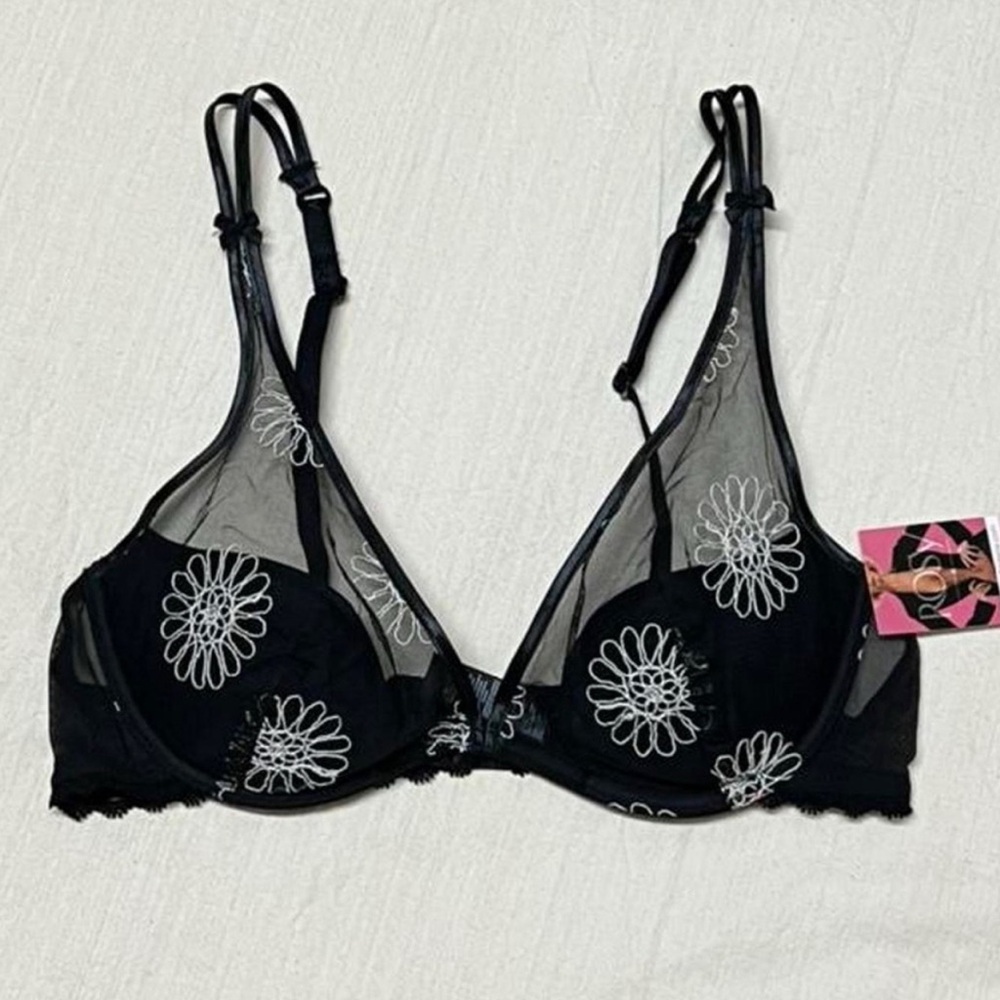 Black Floral Lace Bra